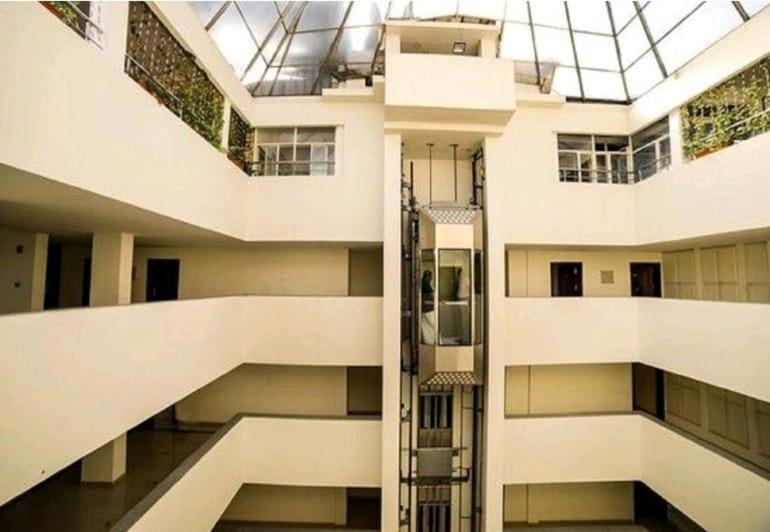 Hotel Tayas Trippapur Bagian luar foto