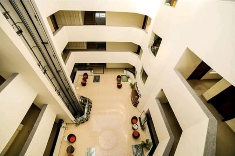 Hotel Tayas Trippapur Bagian luar foto
